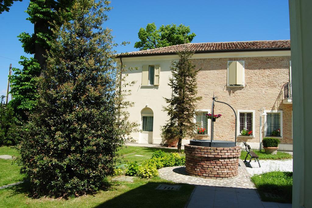 Relais Villa Roncuzzi Russi Exteriör bild